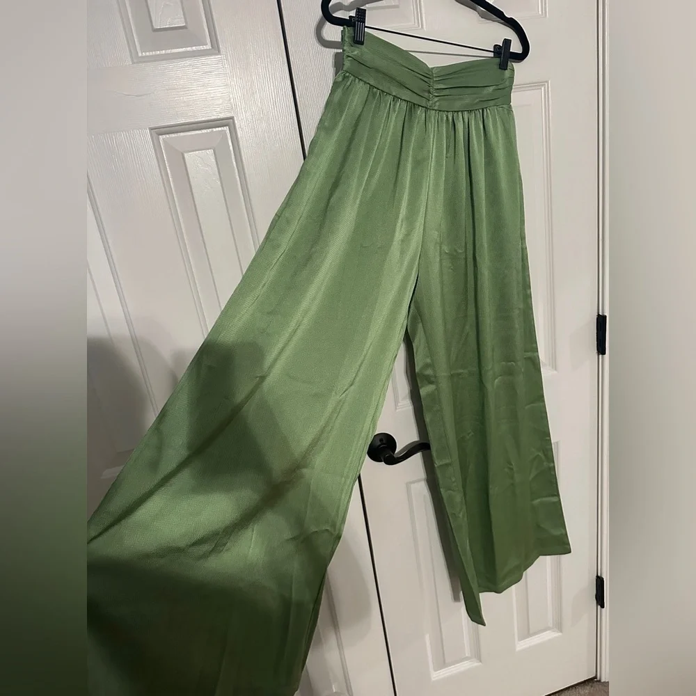 NEW Micas Heavy Satin Wide-Leg Pants | Sage | Size Small